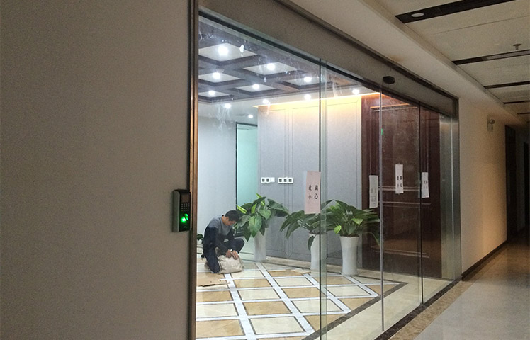 广州黄埔区公司磁悬浮自动门应用案例