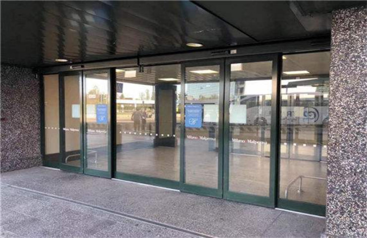 佛山市酒店21联动磁悬浮自动门应用案例